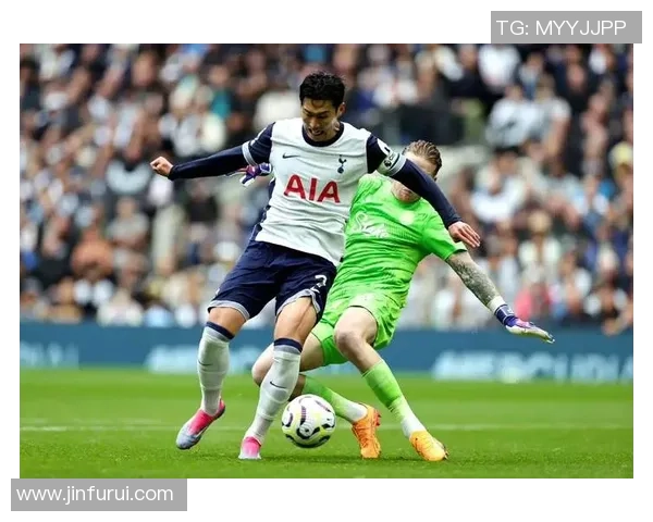 足总杯激战波尔图逆转热刺红牌争议引发全场热议与激情