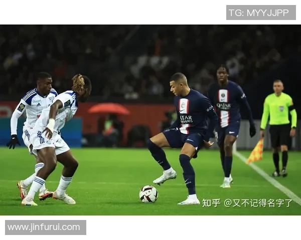 欧联杯惊天逆转尤文图斯力克巴黎圣日耳曼战术解析与精彩瞬间回顾